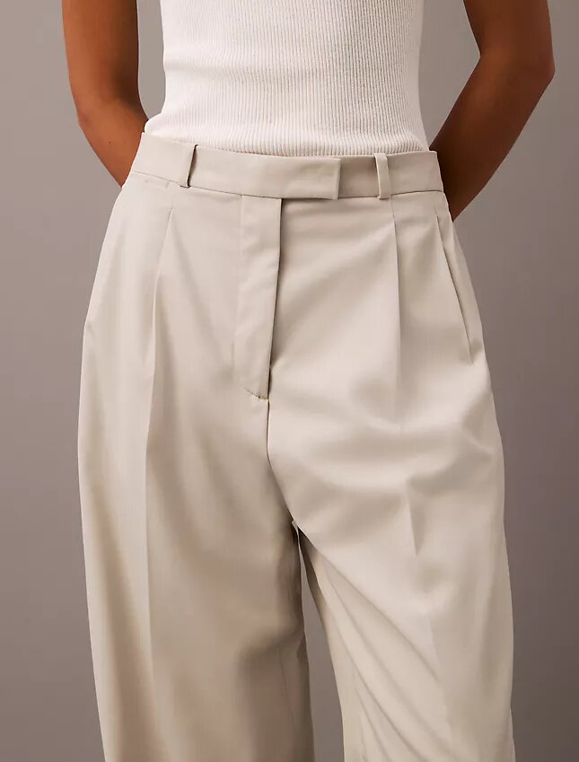 Pleated Wool Gabardine Blend Trouser Pleated Wool Gabardine Blend Trouser