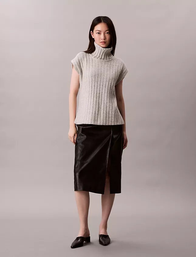 Rib Relaxed Sleeveless Sweater Rib Relaxed Sleeveless Sweater