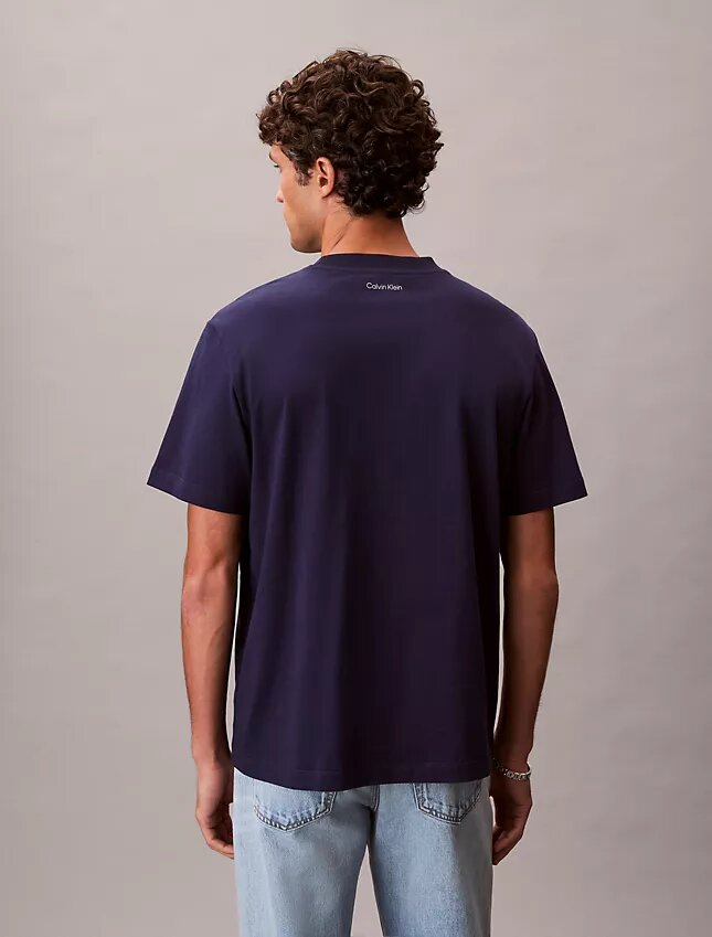 Small Script Logo Graphic Classic T-Shirt Small Script Logo Graphic Classic T-Shirt