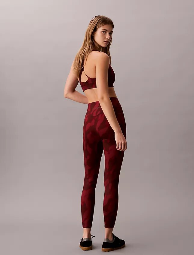 Soft Sport Abstract Print 7/8 Leggings Soft Sport Abstract Print 7/8 Leggings