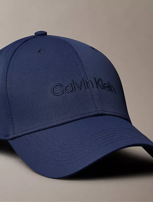 Standard Logo Embroidery Baseball Cap Standard Logo Embroidery Baseball Cap