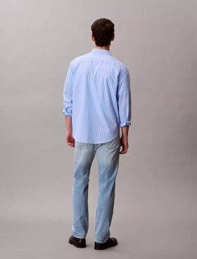 Standard Straight Jeans